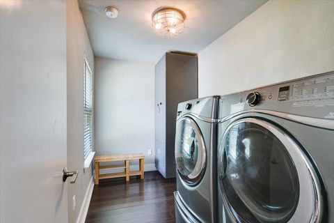 Tiny photo for 1206 Eleanor ST, Austin, TX 78721 (MLS # 3211592)