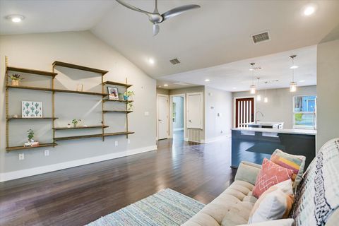 Tiny photo for 1206 Eleanor ST, Austin, TX 78721 (MLS # 3211592)