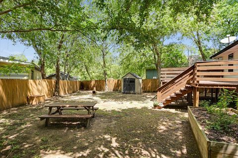 Tiny photo for 1206 Eleanor ST, Austin, TX 78721 (MLS # 3211592)