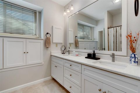 Tiny photo for 12049 Lincolnshire DR, Austin, TX 78758 (MLS # 5425466)