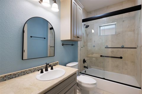 Tiny photo for 110 Golden Bear DR, Austin, TX 78738 (MLS # 8095217)