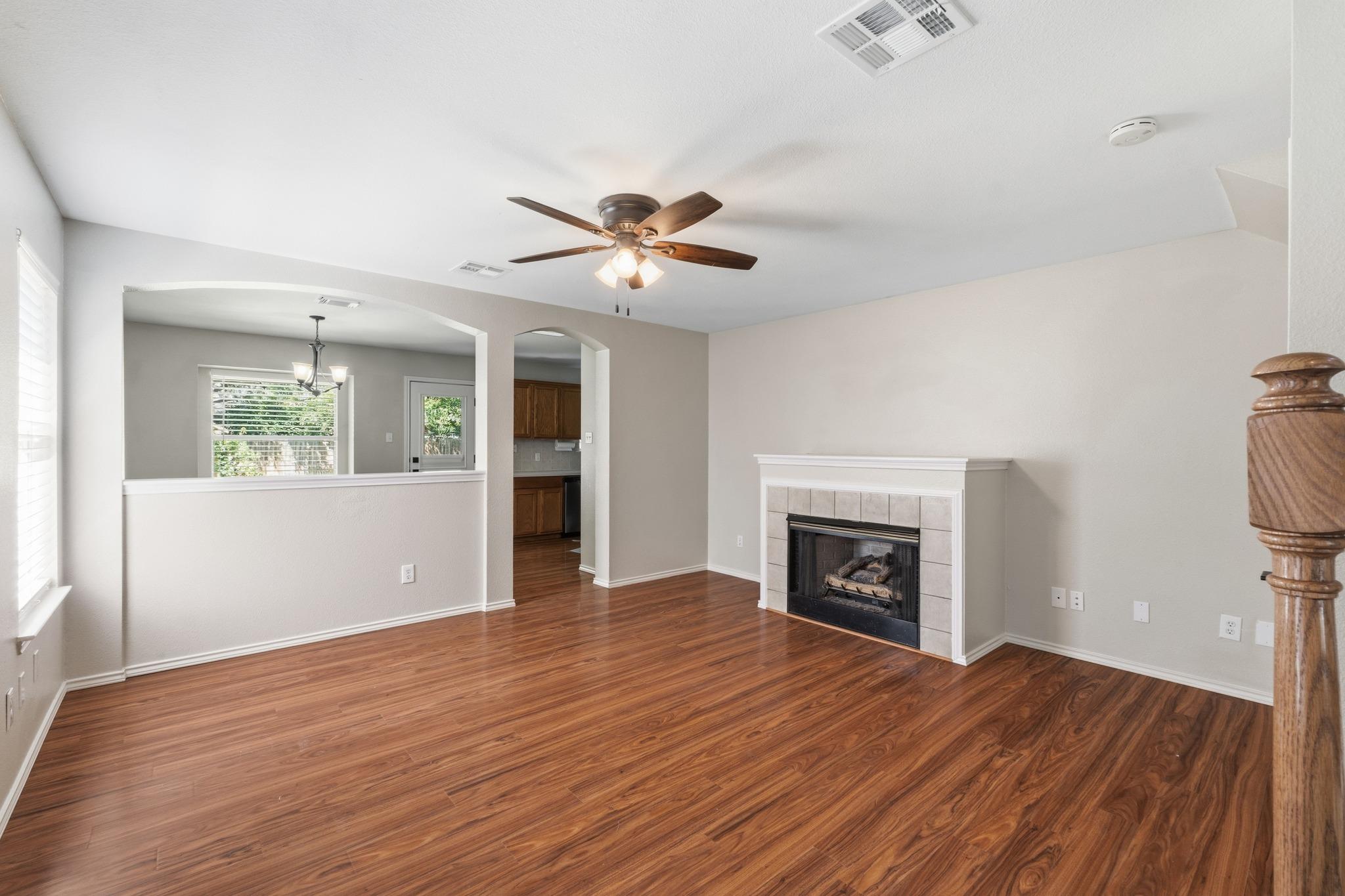 2674 BRADLEY LN