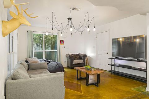Tiny photo for 1007 E 8th ST, Austin, TX 78702 (MLS # 8004552)