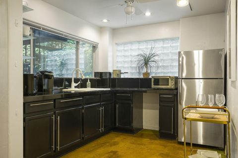 Tiny photo for 1007 E 8th ST, Austin, TX 78702 (MLS # 8004552)