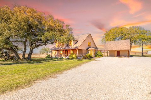 4680 Dreibrodt RD San Marcos TX 78666