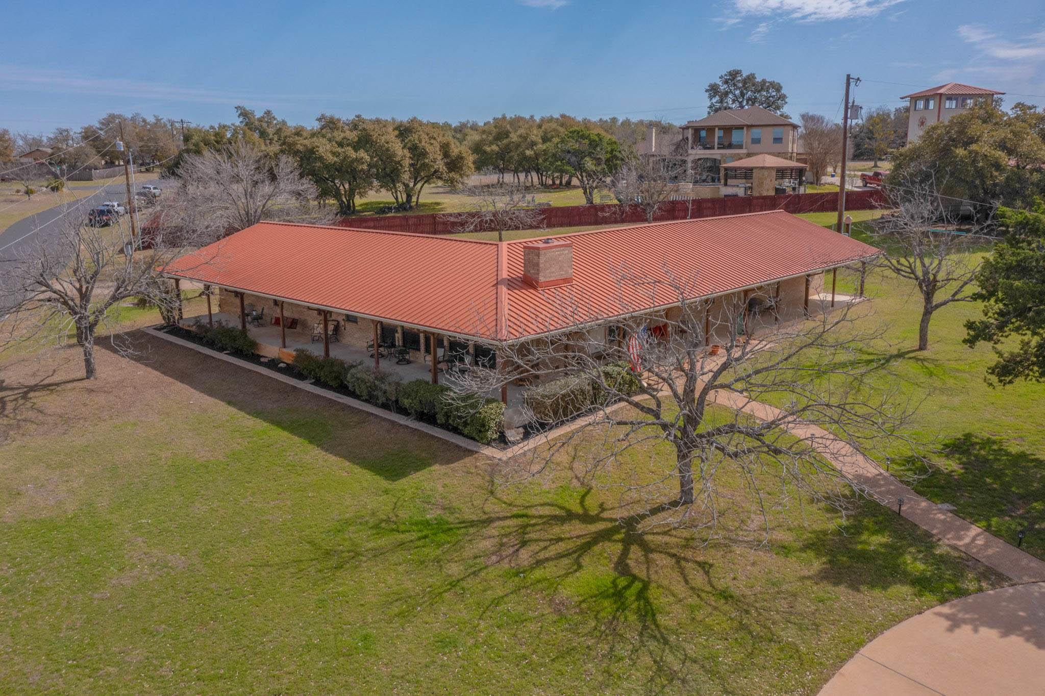 1905 Brushy Bend DR
