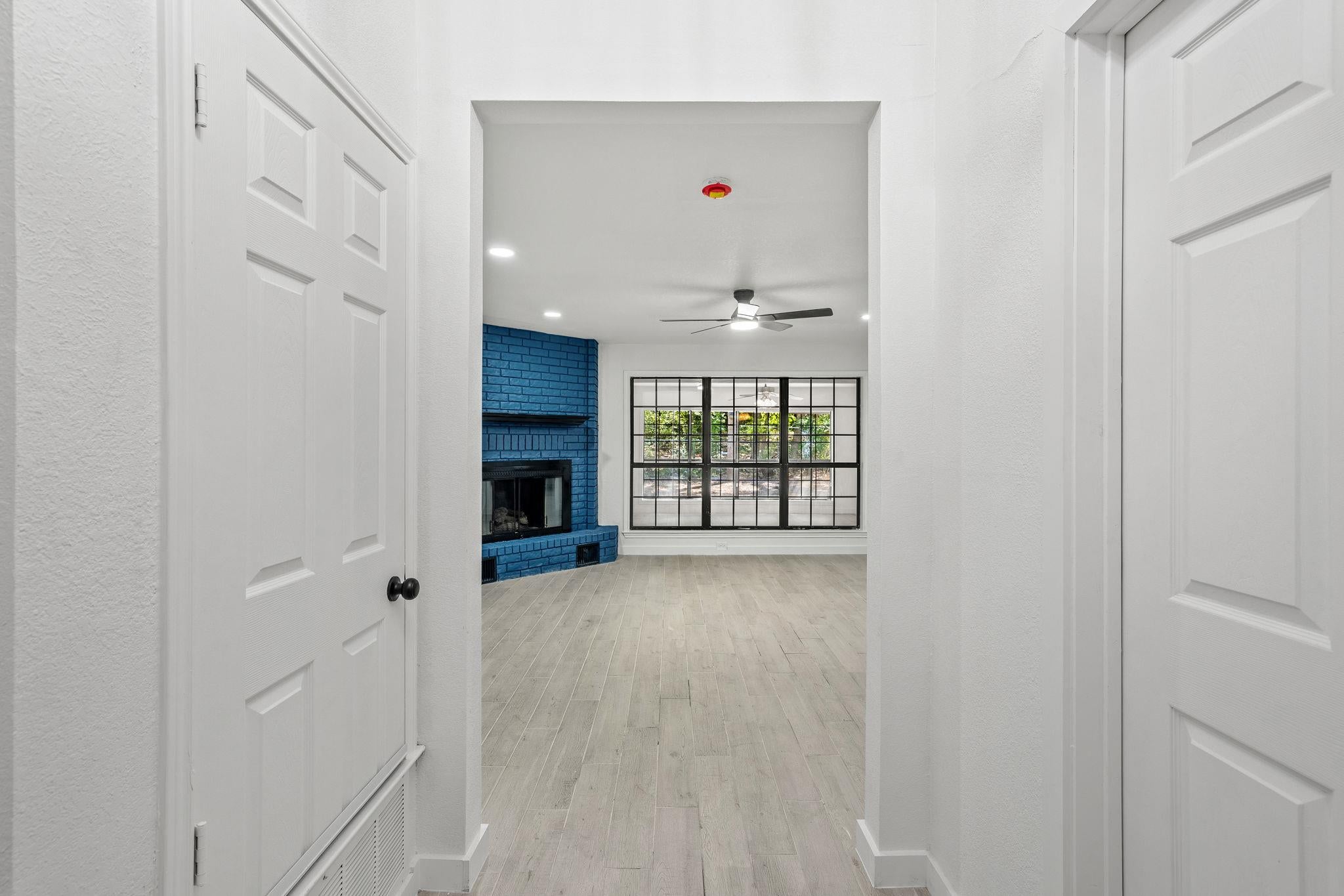 3213 Pecan Valley DR