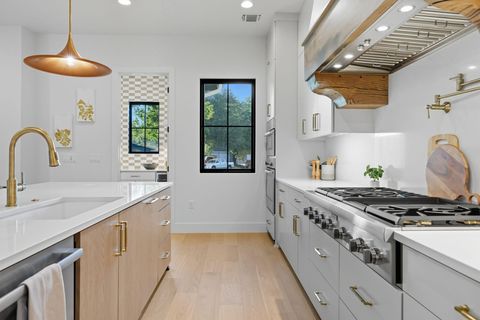 Tiny photo for 5012 Highland CT, Austin, TX 78731 (MLS # 9456701)
