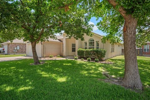 Photo of 20305 Kearney Hill RD, Pflugerville, TX 78660 (MLS # 2325589)