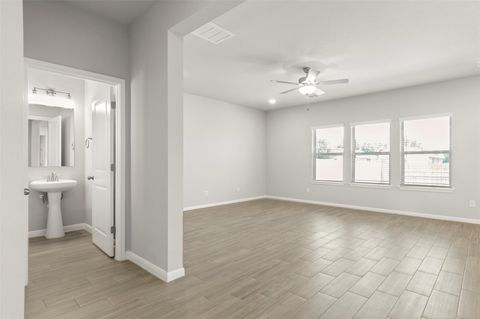 Tiny photo for 18305 Emu LN, Manor, TX 78653 (MLS # 6986709)