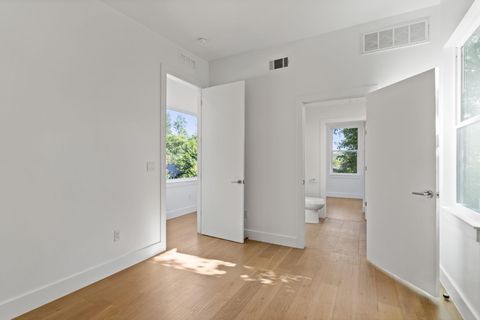 Tiny photo for 403 Middle LN #2, Austin, TX 78753 (MLS # 5792406)