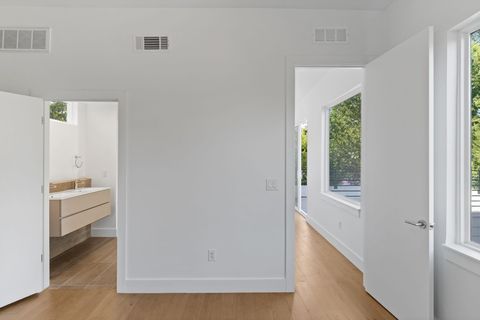 Tiny photo for 403 Middle LN #2, Austin, TX 78753 (MLS # 5792406)