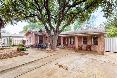 Photo of 2206 Palo Pinto DR, Austin, TX 78723 (MLS # 8876523)