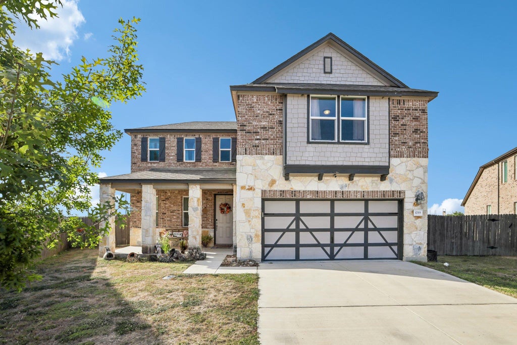 Photo of 1719 Foxglove CIR, Lockhart, TX 78644 (MLS # 7919537)