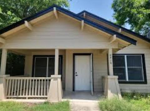 2410 Santa Rita ST Austin TX 78702