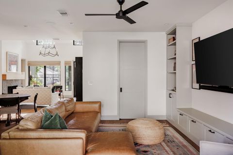 Tiny photo for 5008 Avenue H Ave, Austin, TX 78751 (MLS # 1022509)