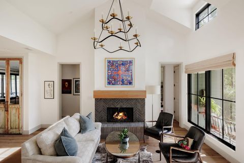 Photo of 5008 Avenue H Ave, Austin, TX 78751 (MLS # 1022509)