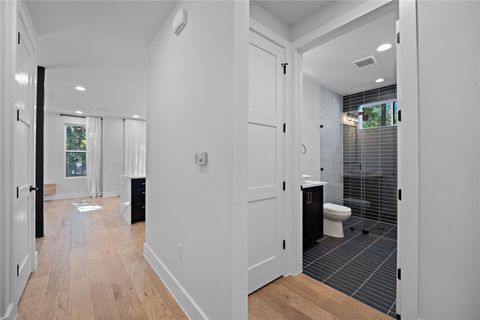 Tiny photo for 2211 Santa Rosa ST, Austin, TX 78702 (MLS # 4806018)