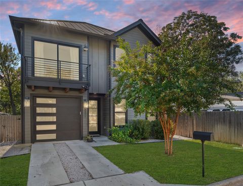 2211 Santa Rosa ST Austin TX 78702