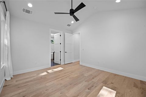 Tiny photo for 2211 Santa Rosa ST, Austin, TX 78702 (MLS # 4806018)