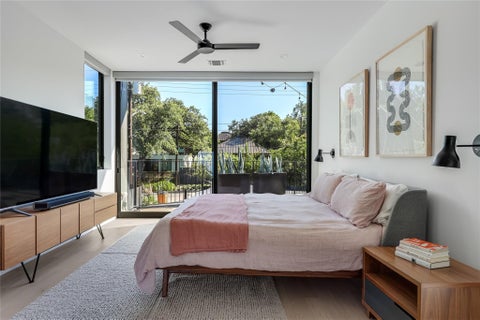 Tiny photo for 702 W Elizabeth ST, Austin, TX 78704 (MLS # 1777566)