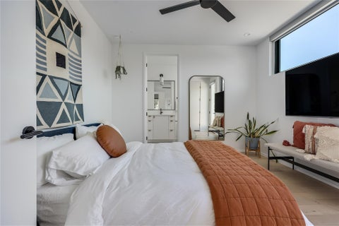 Tiny photo for 702 W Elizabeth ST, Austin, TX 78704 (MLS # 1777566)