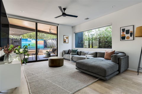 Tiny photo for 702 W Elizabeth ST, Austin, TX 78704 (MLS # 1777566)