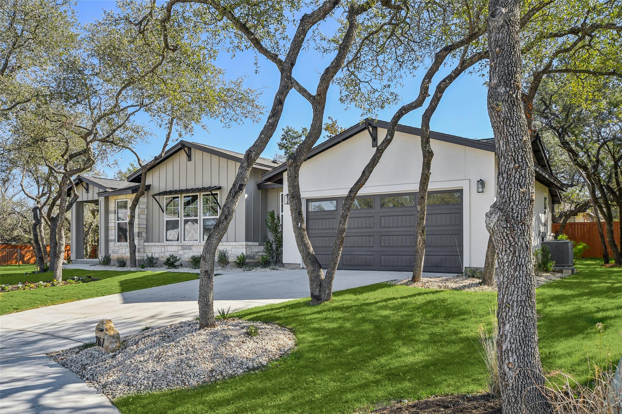 2167 Quiet Stables CIR