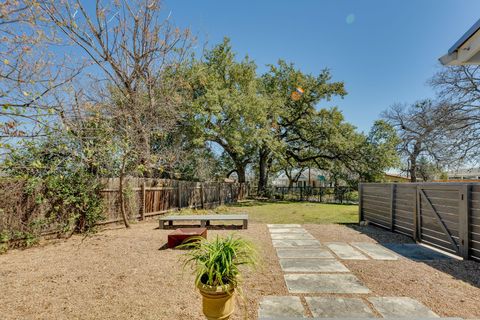 Tiny photo for 2808 Crest Ave, Austin, TX 78702 (MLS # 4288663)