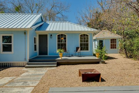 Tiny photo for 2808 Crest Ave, Austin, TX 78702 (MLS # 4288663)