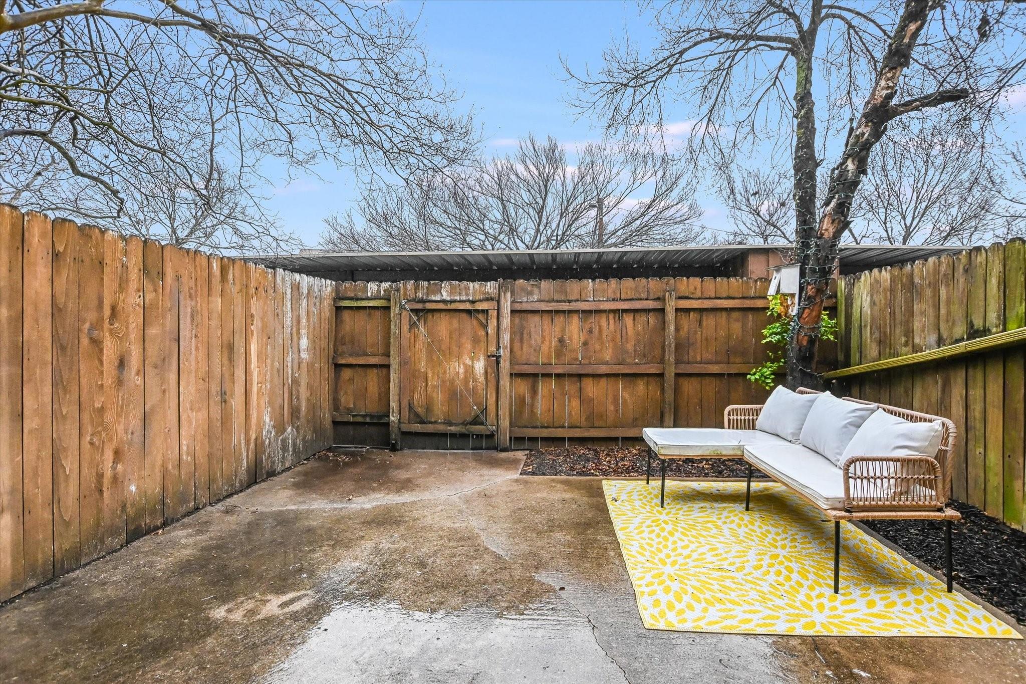 Austin, Texas 78753, United States, 2 Bedrooms Bedrooms, ,3 BathroomsBathrooms,Residential,Active,196