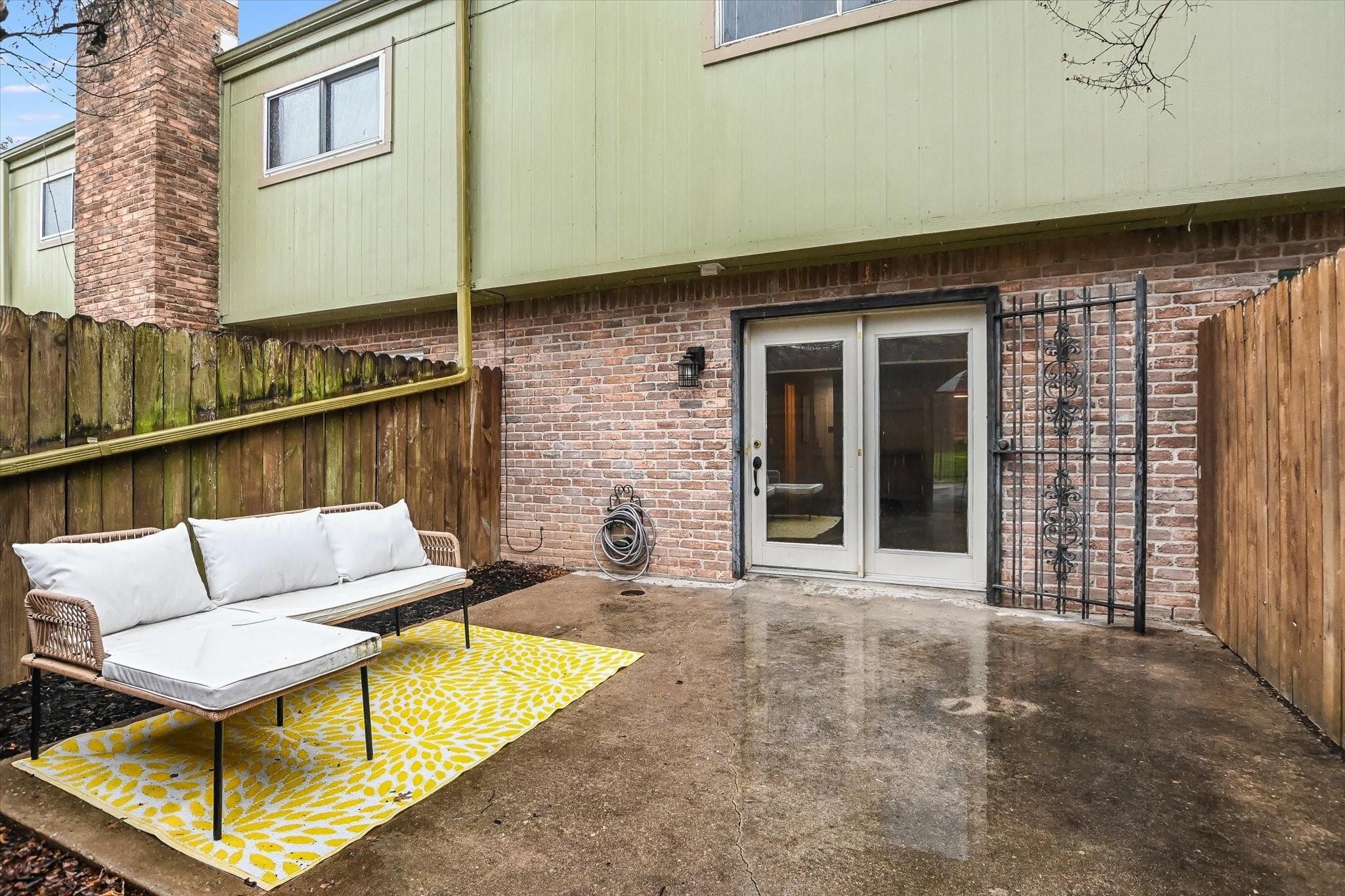 Austin, Texas 78753, United States, 2 Bedrooms Bedrooms, ,3 BathroomsBathrooms,Residential,Active,196