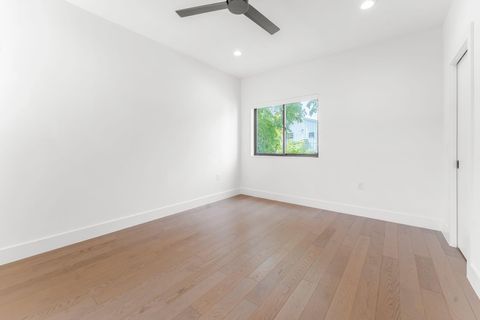 Tiny photo for 205 Ben Howell DR, Austin, TX 78704 (MLS # 8003338)