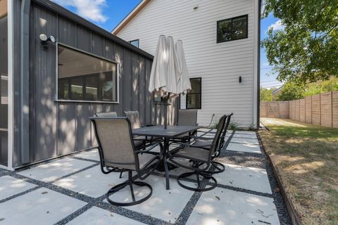 Tiny photo for 205 Ben Howell DR, Austin, TX 78704 (MLS # 8003338)