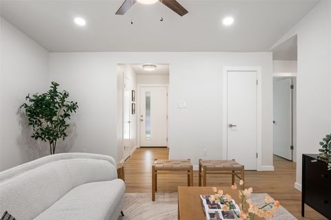 Tiny photo for 3309 China GRV, Austin, TX 78745 (MLS # 7173476)