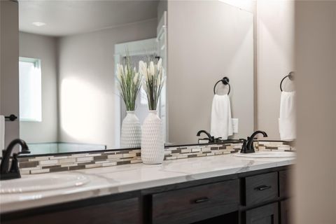 Tiny photo for 2605 Truman DR, Lago Vista, TX 78645 (MLS # 7416074)