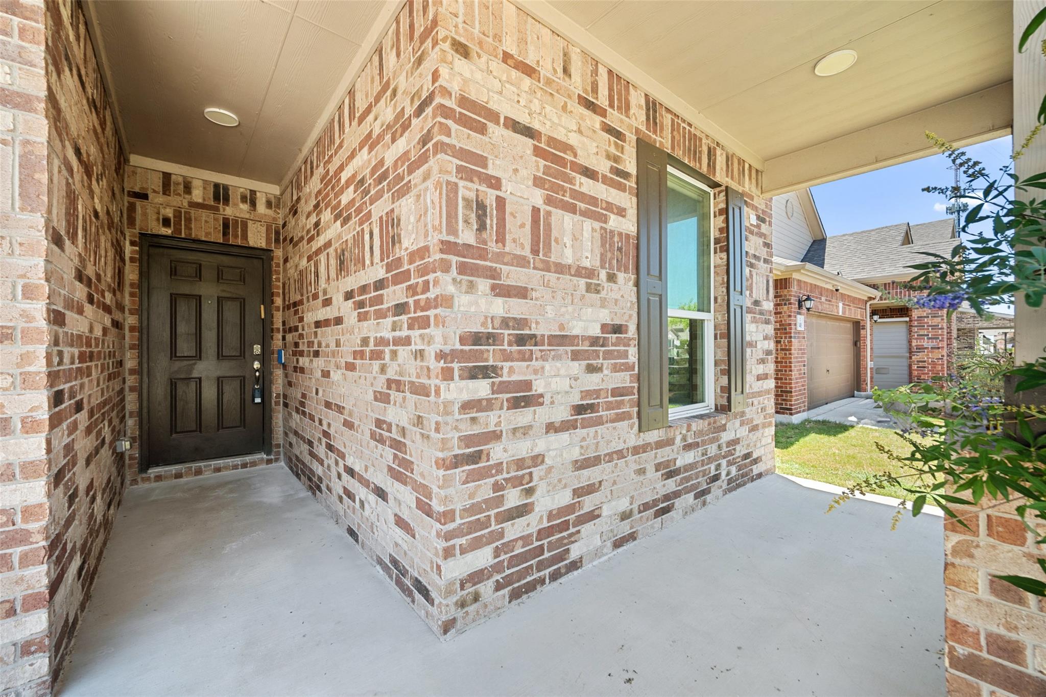 158 Crimson LN