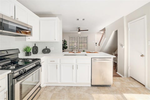 Tiny photo for 11901 Swearingen DR #32, Austin, TX 78758 (MLS # 1565468)