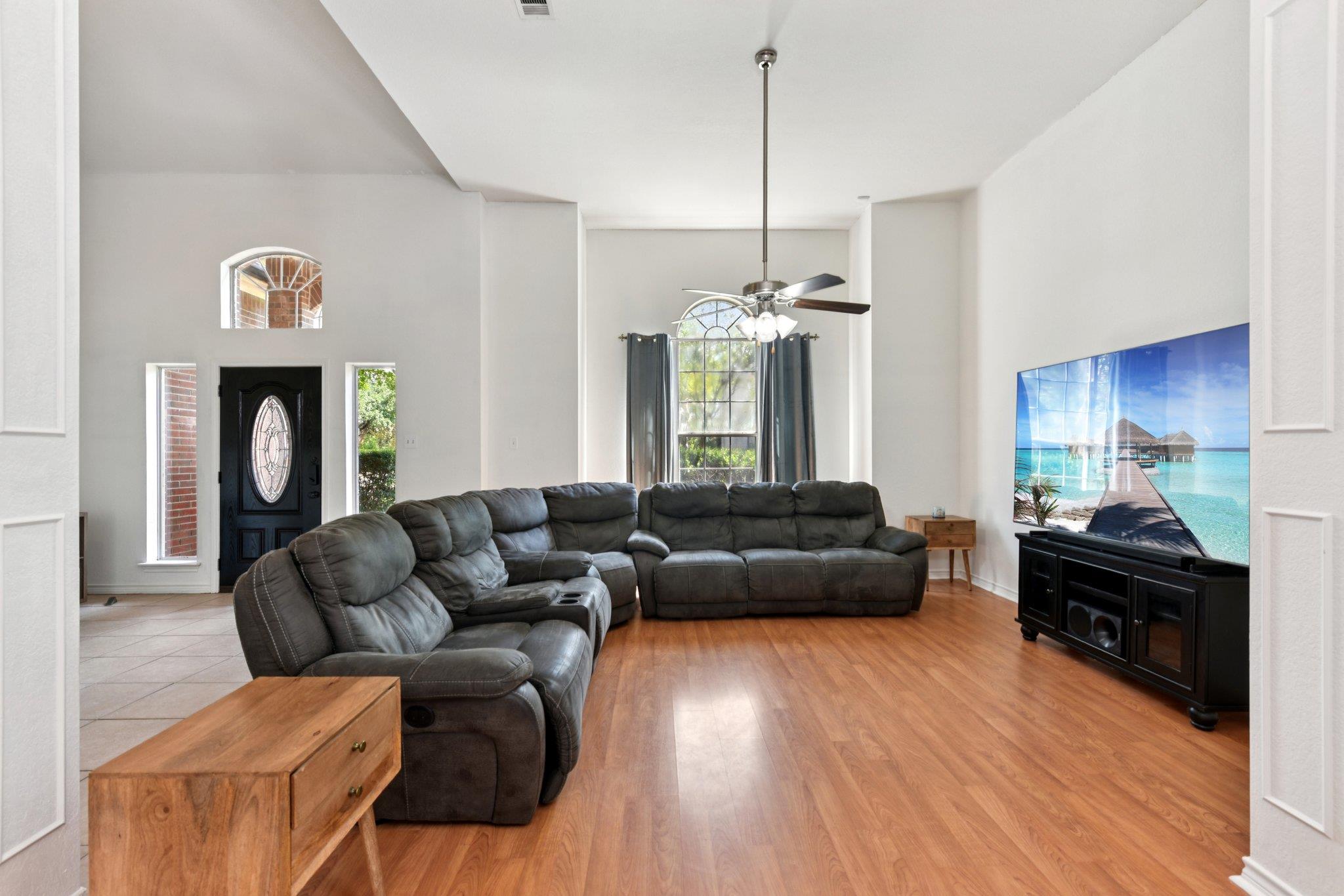 3808 Latimer DR