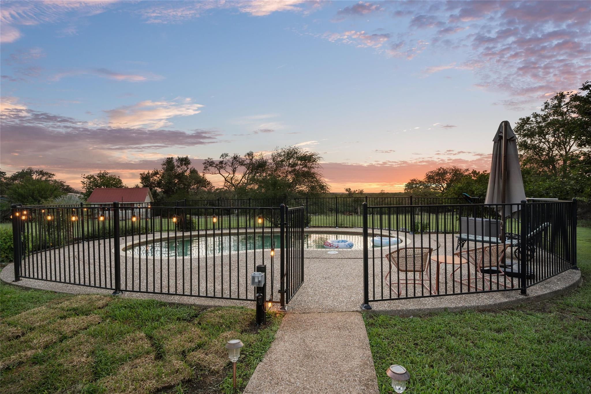 626 Canyon Rim DR