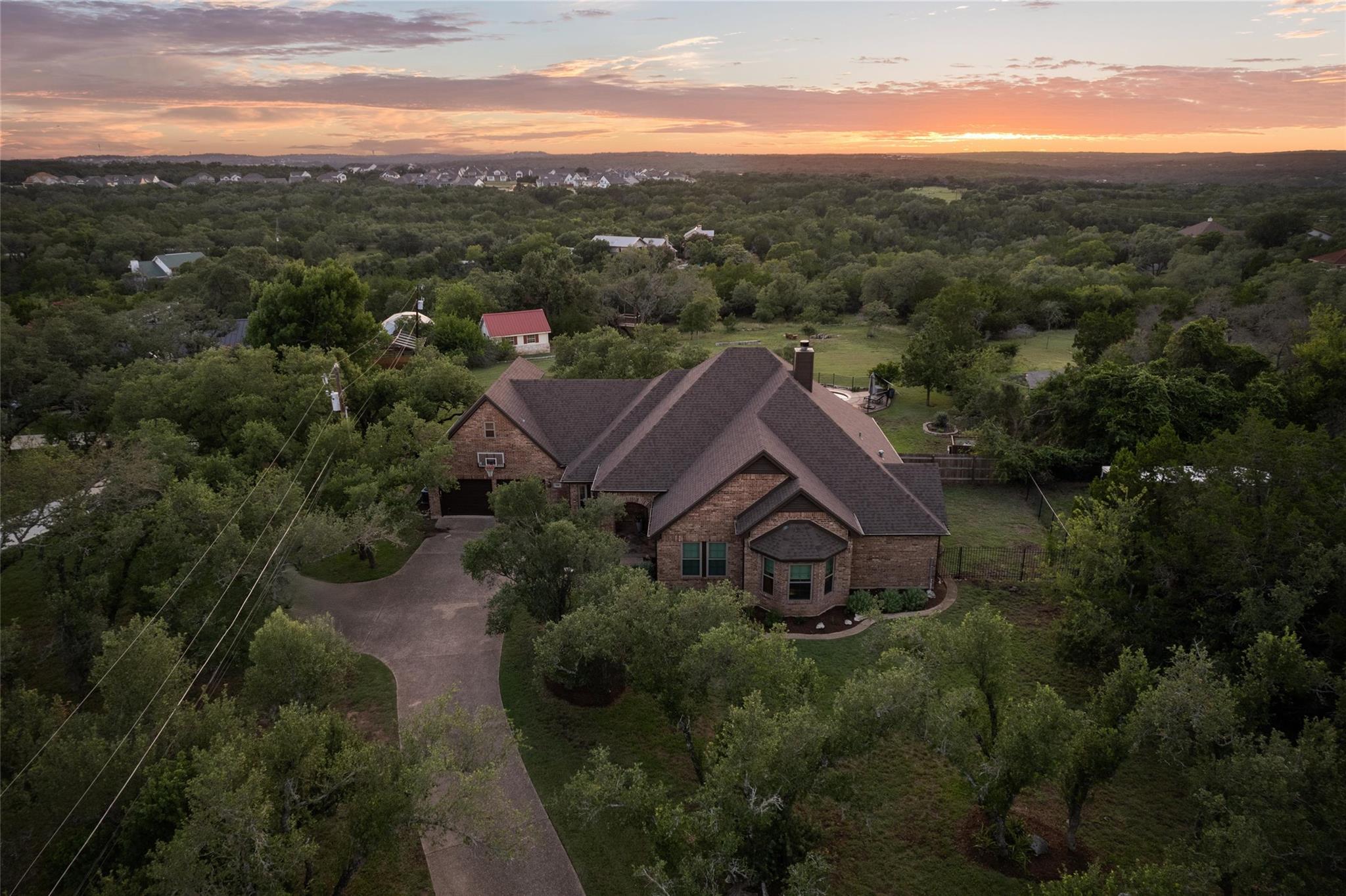626 Canyon Rim DR