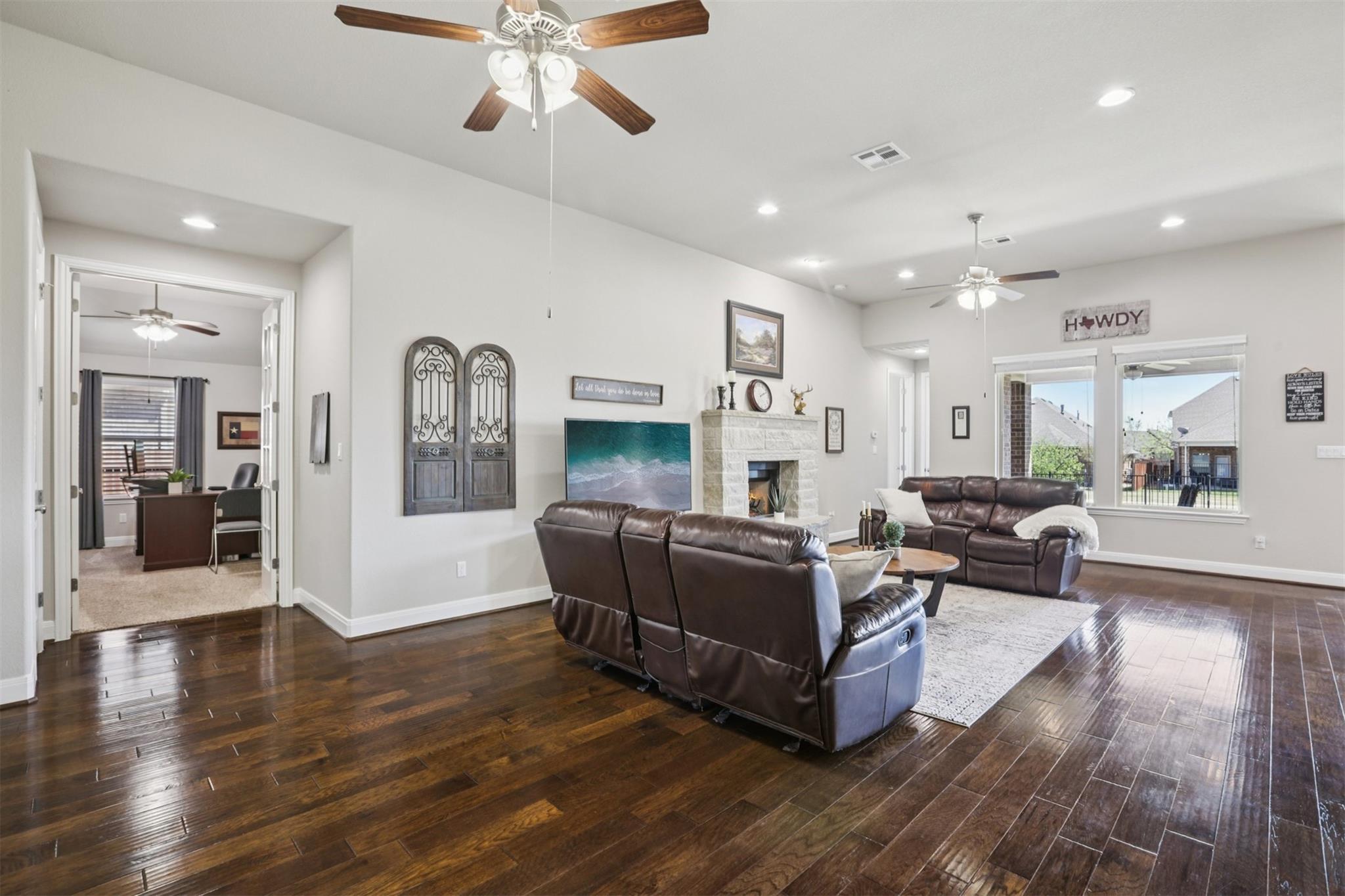 204 Miracle Rose WAY