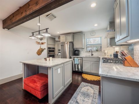 Tiny photo for 5701 Avenue G, Austin, TX 78752 (MLS # 1118993)