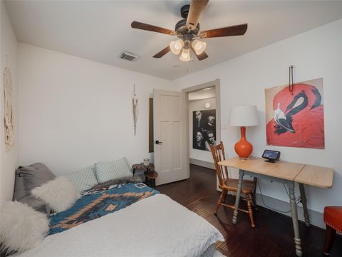 Tiny photo for 5701 Avenue G, Austin, TX 78752 (MLS # 1118993)