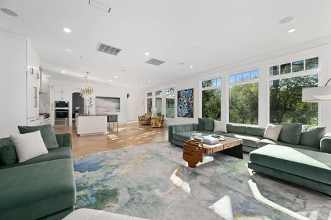 Tiny photo for 2406 Pemberton PKWY, Austin, TX 78703 (MLS # 9984857)