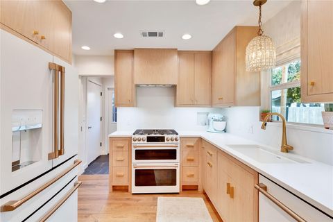 Photo of 2108 Wooten DR, Austin, TX 78757 (MLS # 2965407)