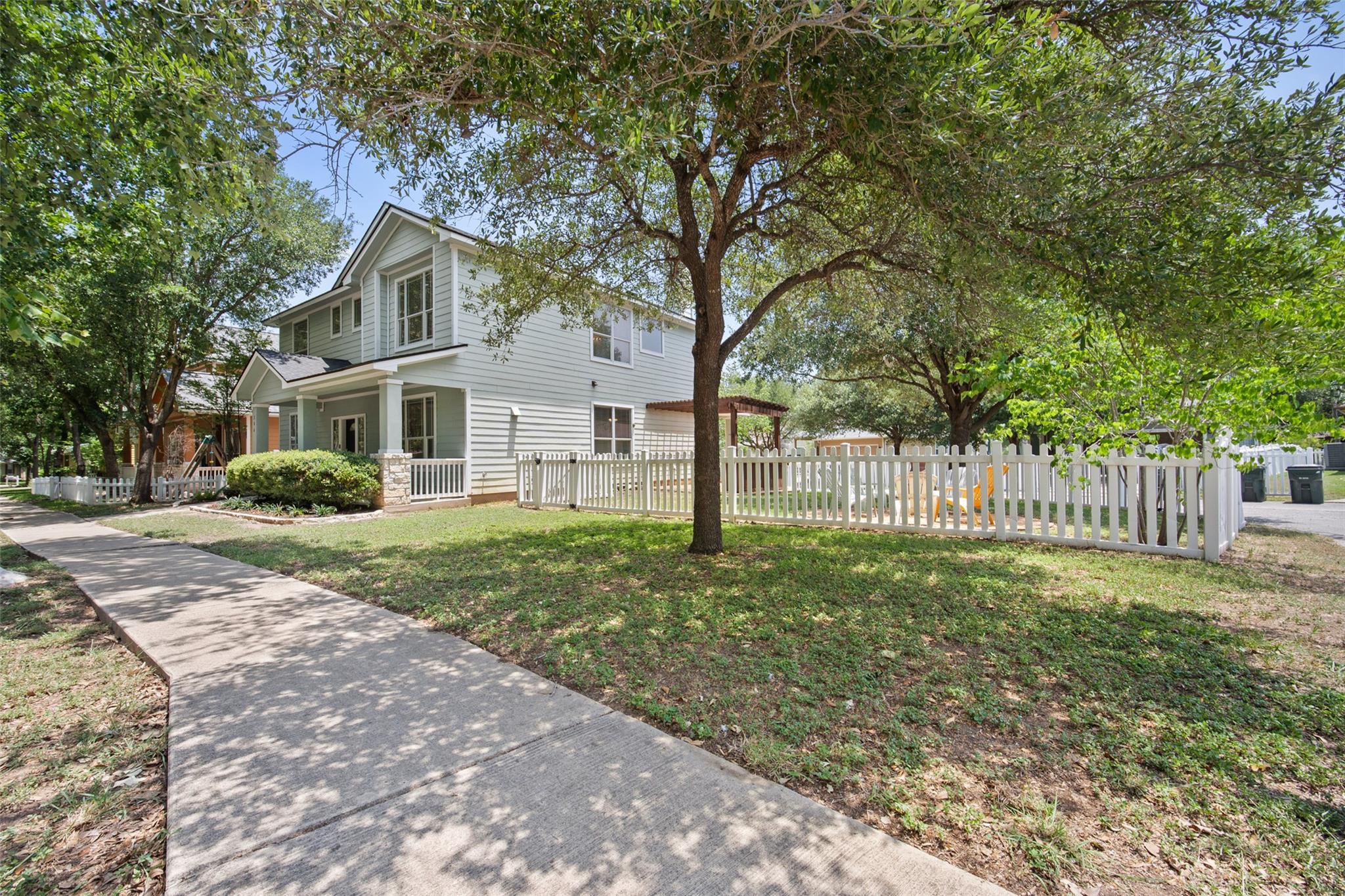206 Skinner