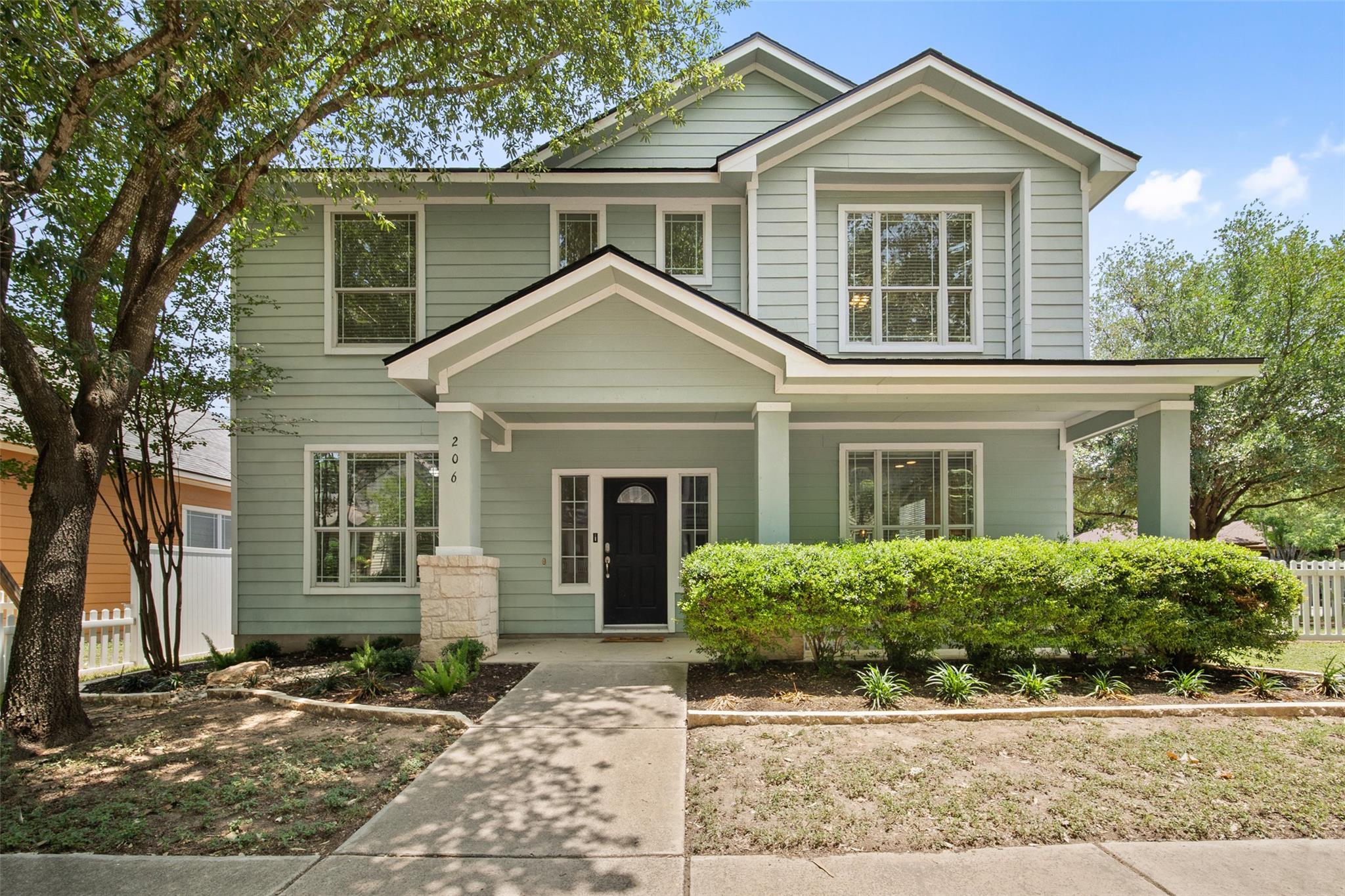 206 Skinner