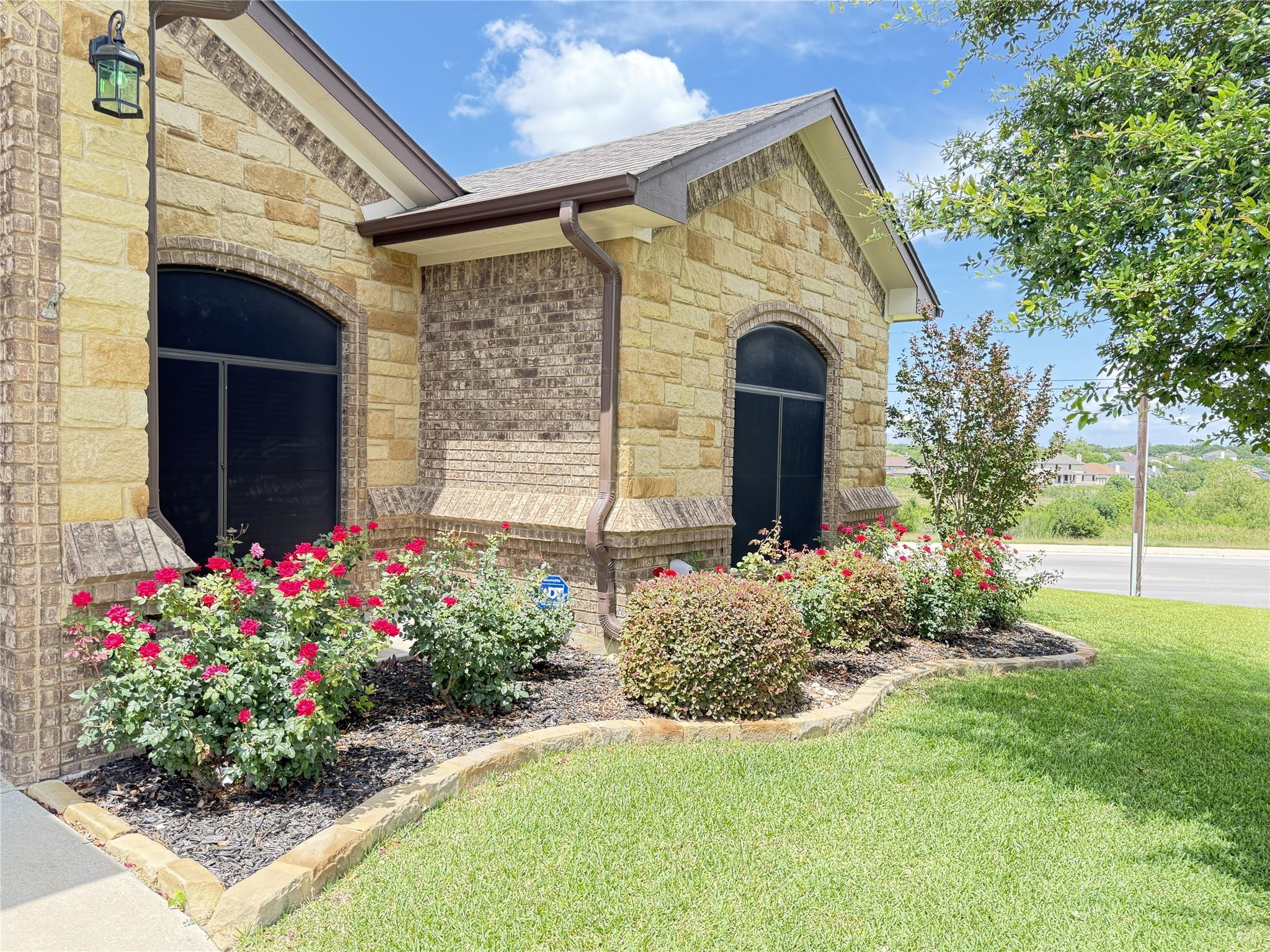 6505 Flat Slate DR