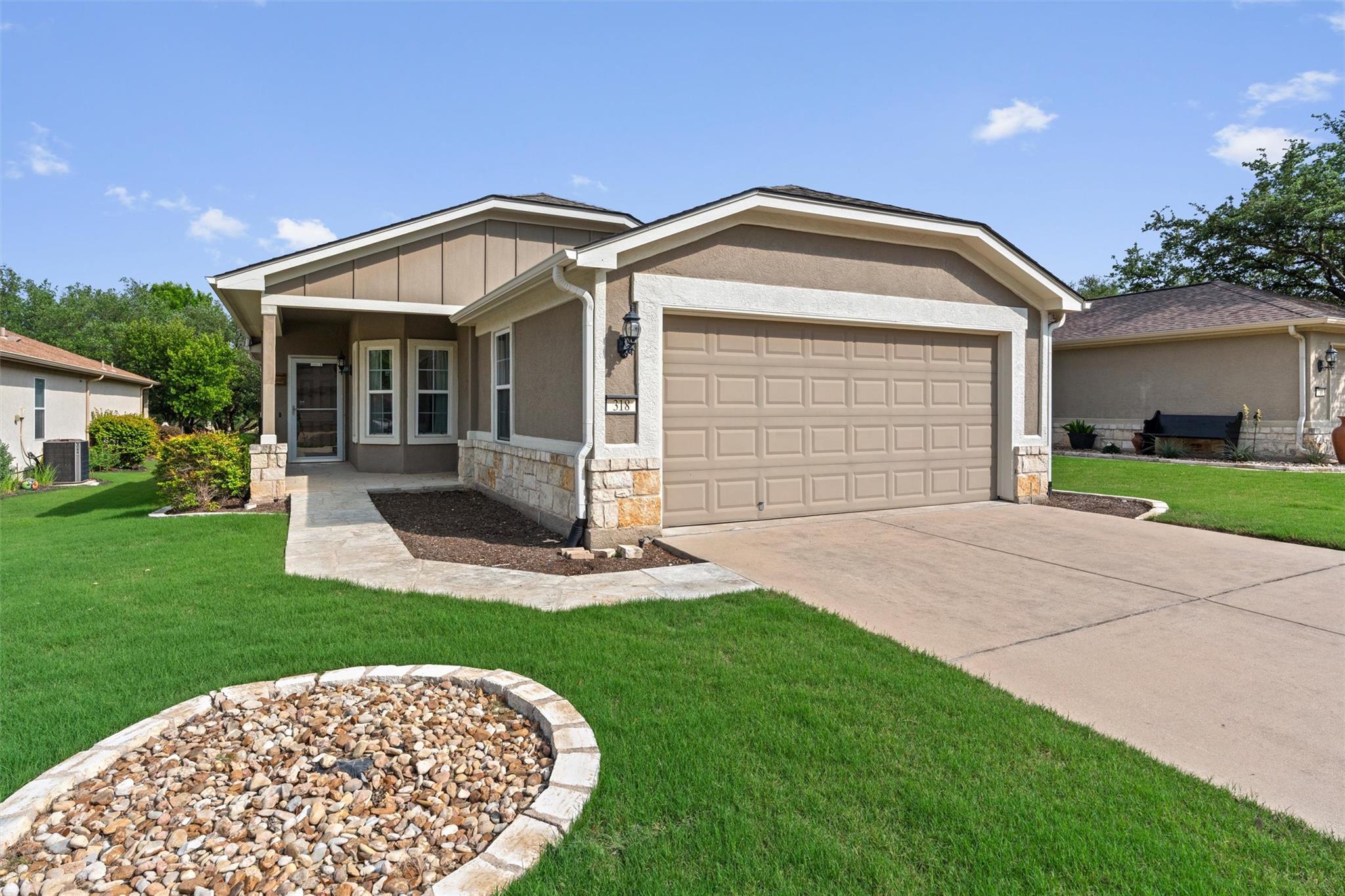 318 Barrington Farm CT